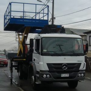 Plataforma de tijera para camiones